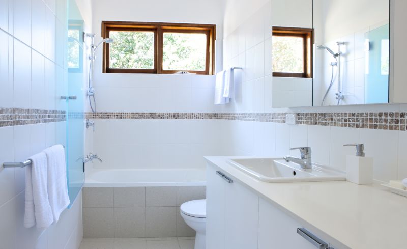Who Does Bathroom Remodelings